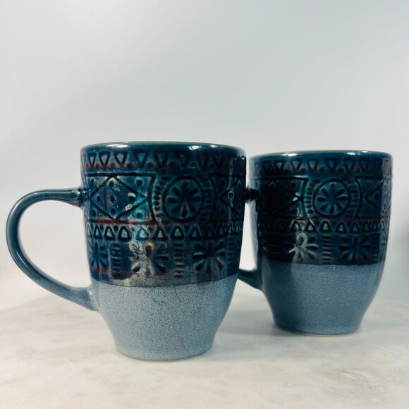 Set Of 2 Threshold Kingsland Stoneware 16 oz Mugs Embossed Design Common Core - Picture 2 of 4